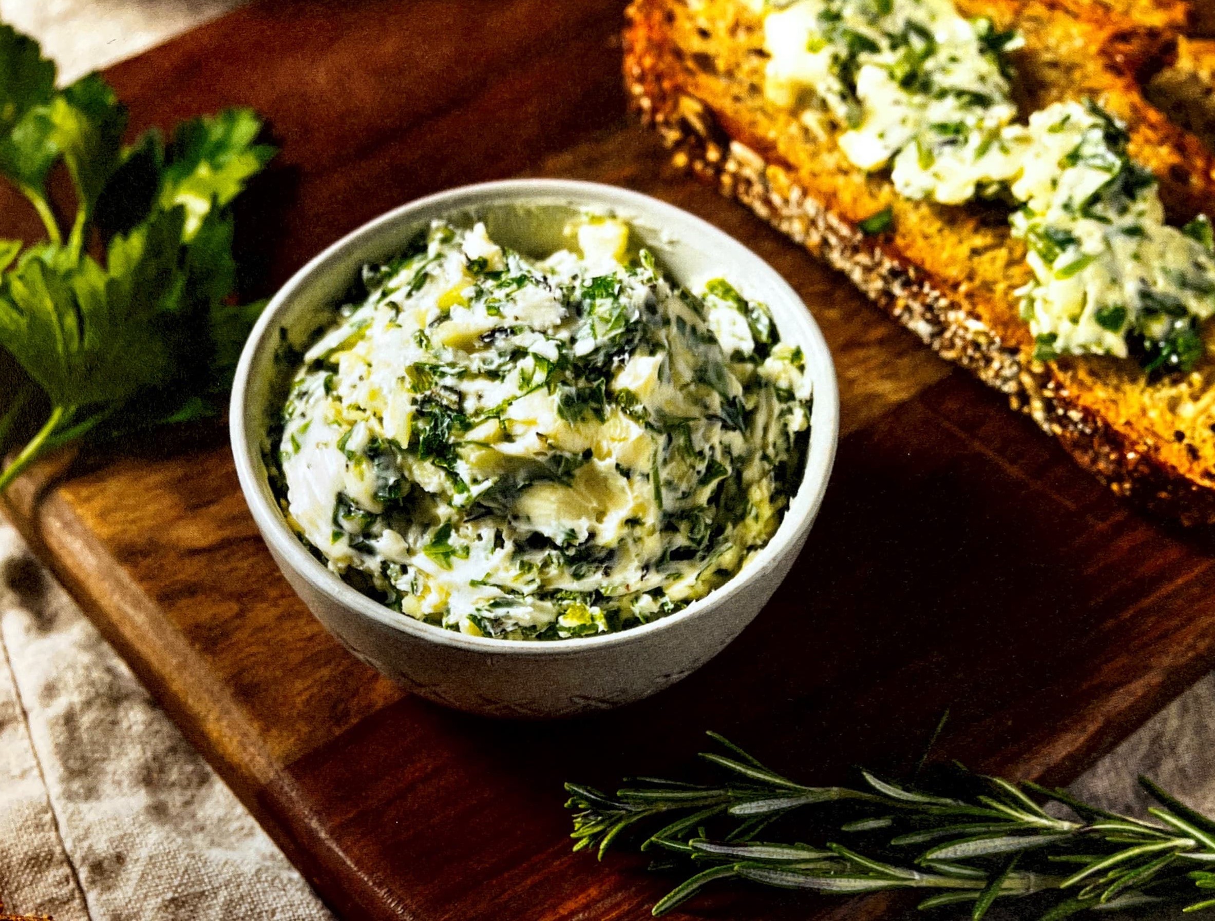 An Exclusive Jekka McVicar VMH Recipe: Garlic Herb Butter